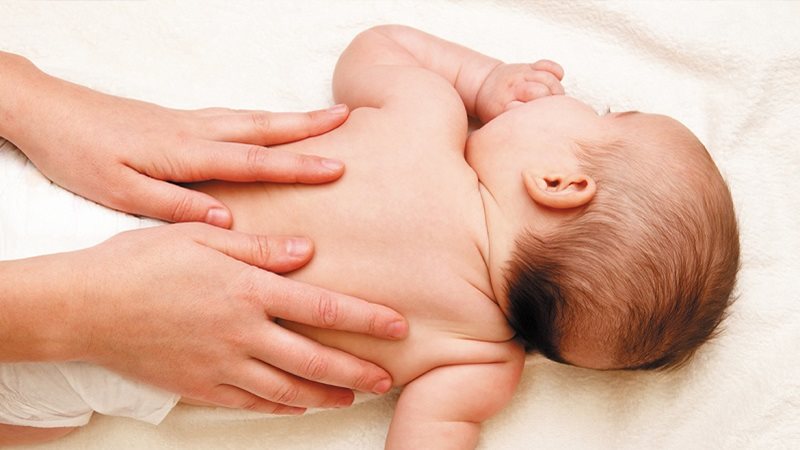 Mua kem dưỡng ẩm cho bé ở đâu