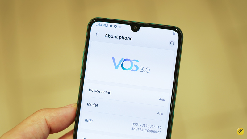 trên tay vsmart aris