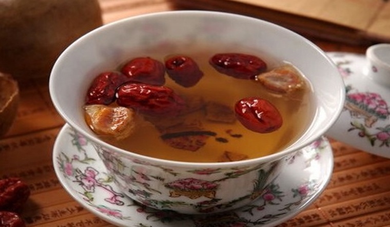 Nghe người Hoa chỉ cách nấu chè la hán quả giải nhiệt tốt cho sức khoẻ