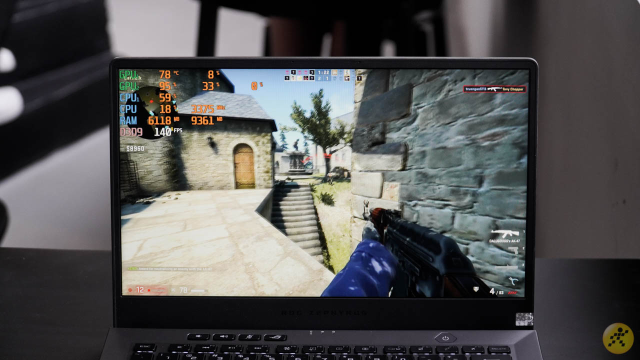 Màn hình mượt mà hỗ trợ rất nhiều trong trải nghiệm chơi game