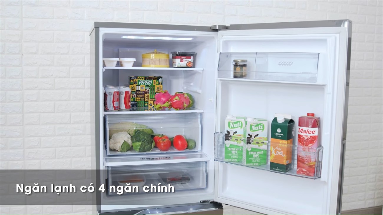 Ngăn lạnh có 4 ngăn chính -  Tủ lạnh Panasonic NR-BV280QSVN