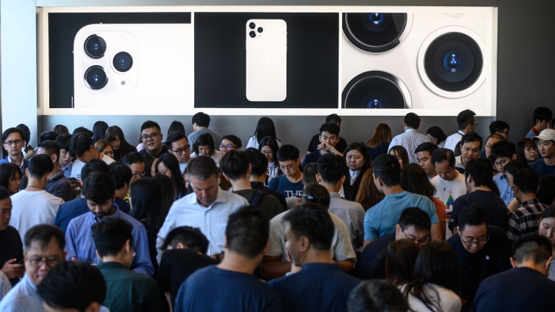 Apple chuẩn bị gửi lô hàng iPhone 12 đầu tiên đến các nhà phân phối, đây là hai model sẽ được mở bán trước Apple chuẩn bị gửi lô hàng iPhone 12 đầu tiên đến các nhà phân phối, đây là hai model sẽ được mở bán trước