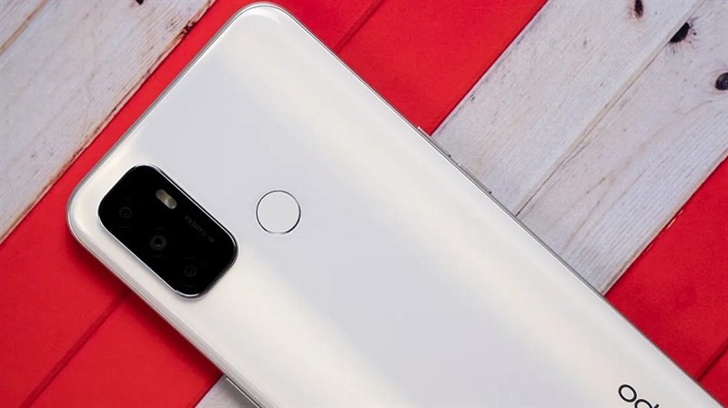 OPPO A15 với cụm 3 camera hình vuông ở mặt sau vừa được nhá hàng trên Amazon Ấn Độ, dường như đã sẵn sàng ra mắt OPPO A15 với cụm 3 camera hình vuông ở mặt sau vừa được nhá hàng trên Amazon Ấn Độ, dường như đã sẵn sàng ra mắt