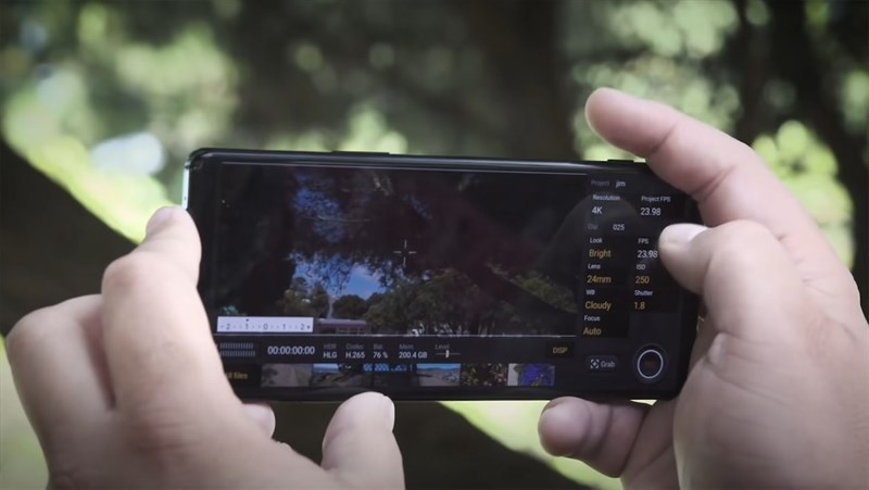 Ứng dụng Cinema Pro cho phép bạn quay video 4K thỏa thích