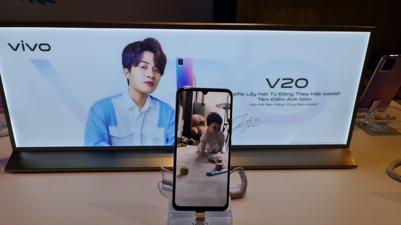Vivo V20