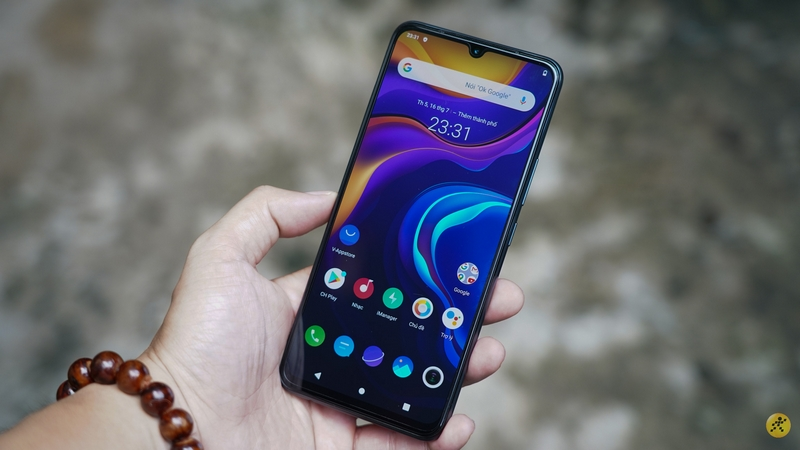 Màn hình Vivo V20