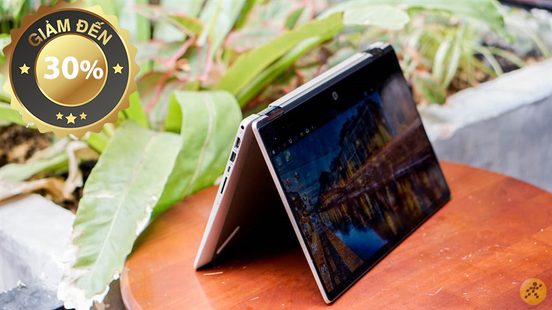 Laptop giảm giá ngày vàng