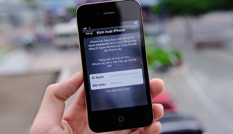 iPhone 4S thiết bị đầu tiên có trợ lý ảo 