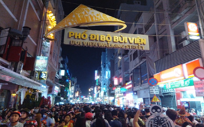 Phố tây bùi viện