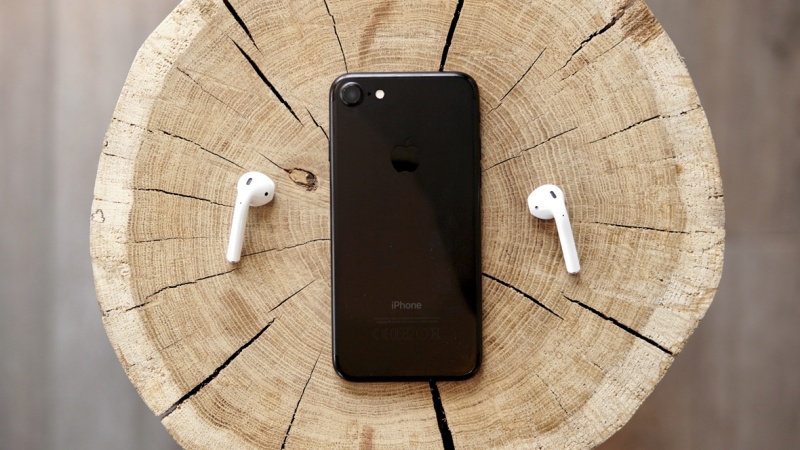 5 app và game hấp dẫn đang FREE cho iPhone và iPad, có ứng dụng tìm tai nghe bị thất lạc rất hữu ích 5 app và game hấp dẫn đang FREE cho iPhone và iPad, có ứng dụng tìm tai nghe bị thất lạc rất hữu ích