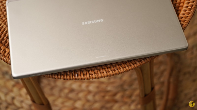 Máy có độ mỏng ấn tượng, chỉ 7 mm