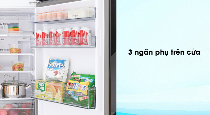 Đánh giá chi tiết tủ lạnh Panasonic NR-BL359PKVN và NR-BL389PKVN - Ngăn phụ trên cửa tủ