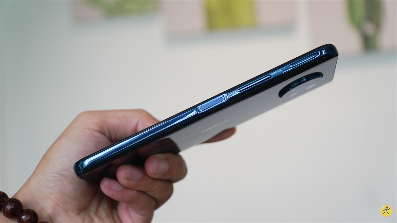 Cảm biến vân tay được tích hợp trong nút nguồn