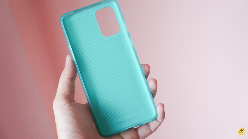 Hộp đựng ốp lưng