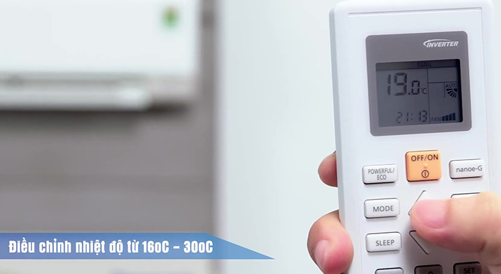Review dòng máy lạnh WPU-WKH-8M của Panasonic > Máy lạnh Panasonic Inverter CU/CS-WPU-WKH-8M - Điều chỉnh nhiệt độ