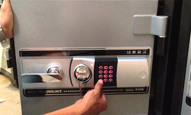 Lắp hệ thống báo động