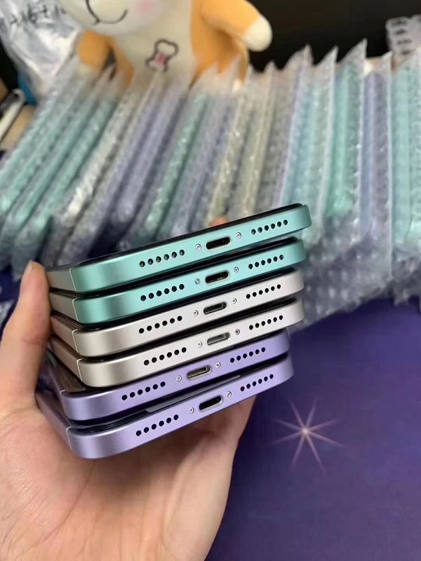 Hình ảnh iPhone 12 được độ từ iPhone 11, ngoại hình siêu giống