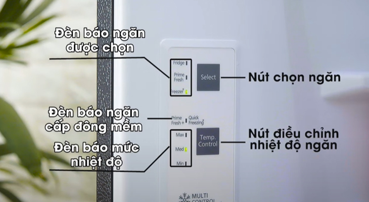 Đánh giá chi tiết tủ lạnh Panasonic NR-BC360QKVN - Bảng điều khiển