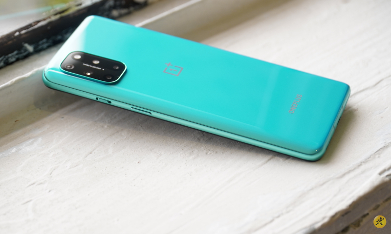 Thiết kế tổng thể của OnePlus 8T 5G