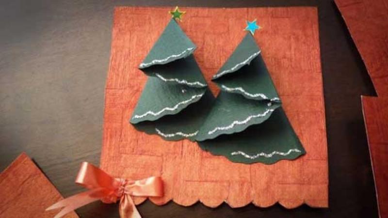 Mẫu thiệp Giáng sinh cây thông Noel bằng giấy