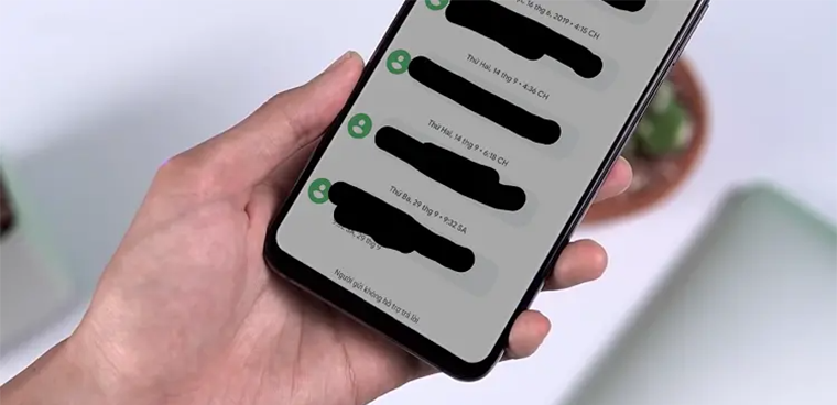 Điện thoại: Xem hình ảnh về điện thoại với che đen đến từng milimet, để bạn có thể nhìn thấy mọi chi tiết trên màn hình. Hãy cùng khám phá những ứng dụng mới và trải nghiệm những tính năng độc đáo mà bộ ảnh này mang lại cho bạn.