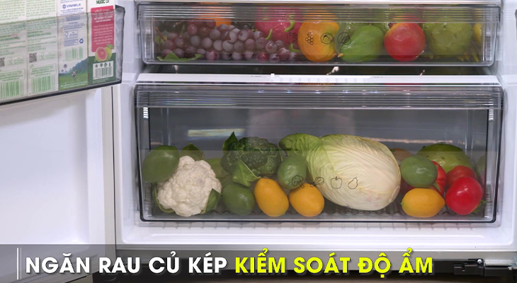 Fresh Safe vegetable and fruit compartment of Panasonic Inverter 550 liter refrigerator NR-DZ600GXVN