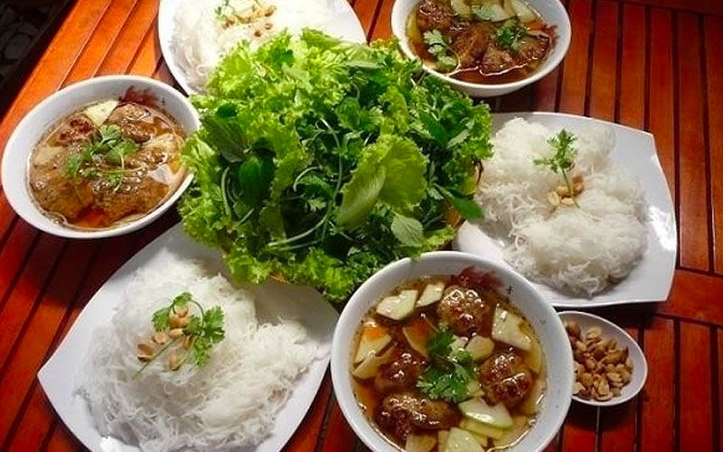 Bún chả Hà Nội Đàm Trang