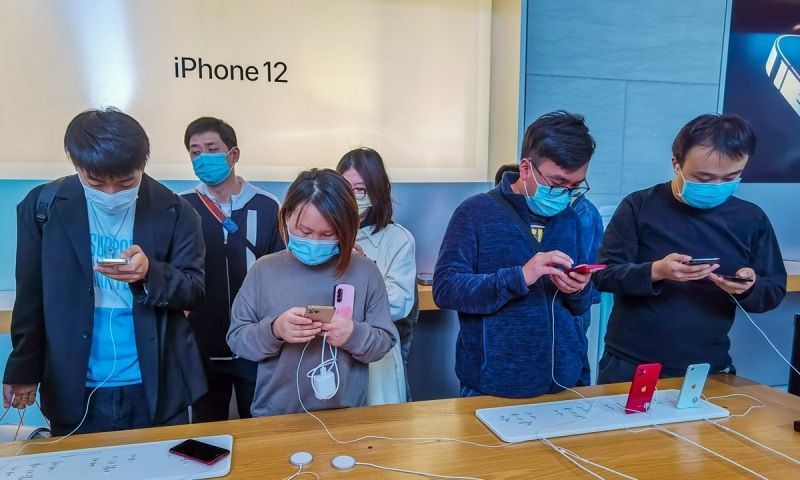 Màn hình iPhone 12, iPhone 12 Pro bị người dùng phàn nàn dễ trầy xước chỉ sau vài ngày sử dụng, có thật vậy không các bạn? Màn hình iPhone 12, iPhone 12 Pro bị người dùng phàn nàn dễ trầy xước chỉ sau vài ngày sử dụng, có thật vậy không các bạn?