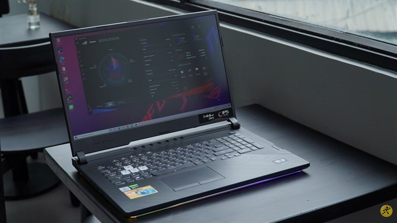 ASUS ROG Strix G17 ASUS ROG Strix G17
