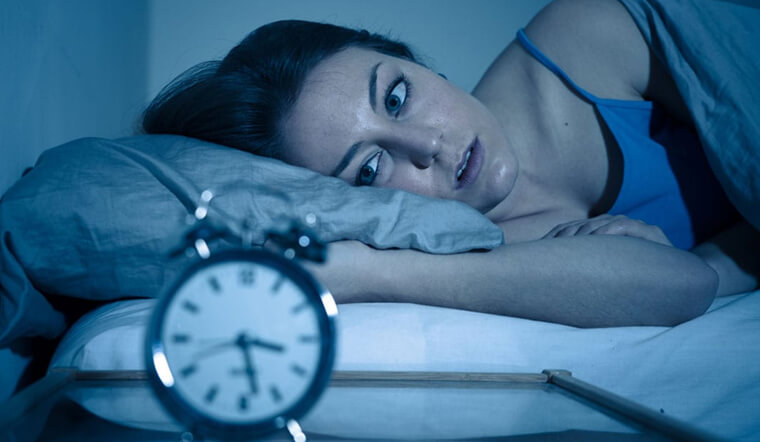 Đâu là lý do khiến bạn rất mệt nhưng không ngủ được?
