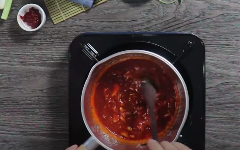 Sơ chế nước tương 