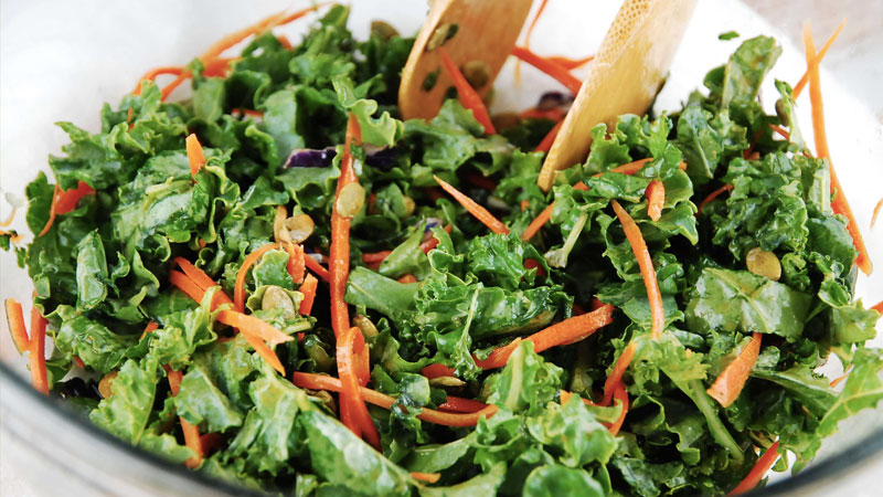 Salad cải kale