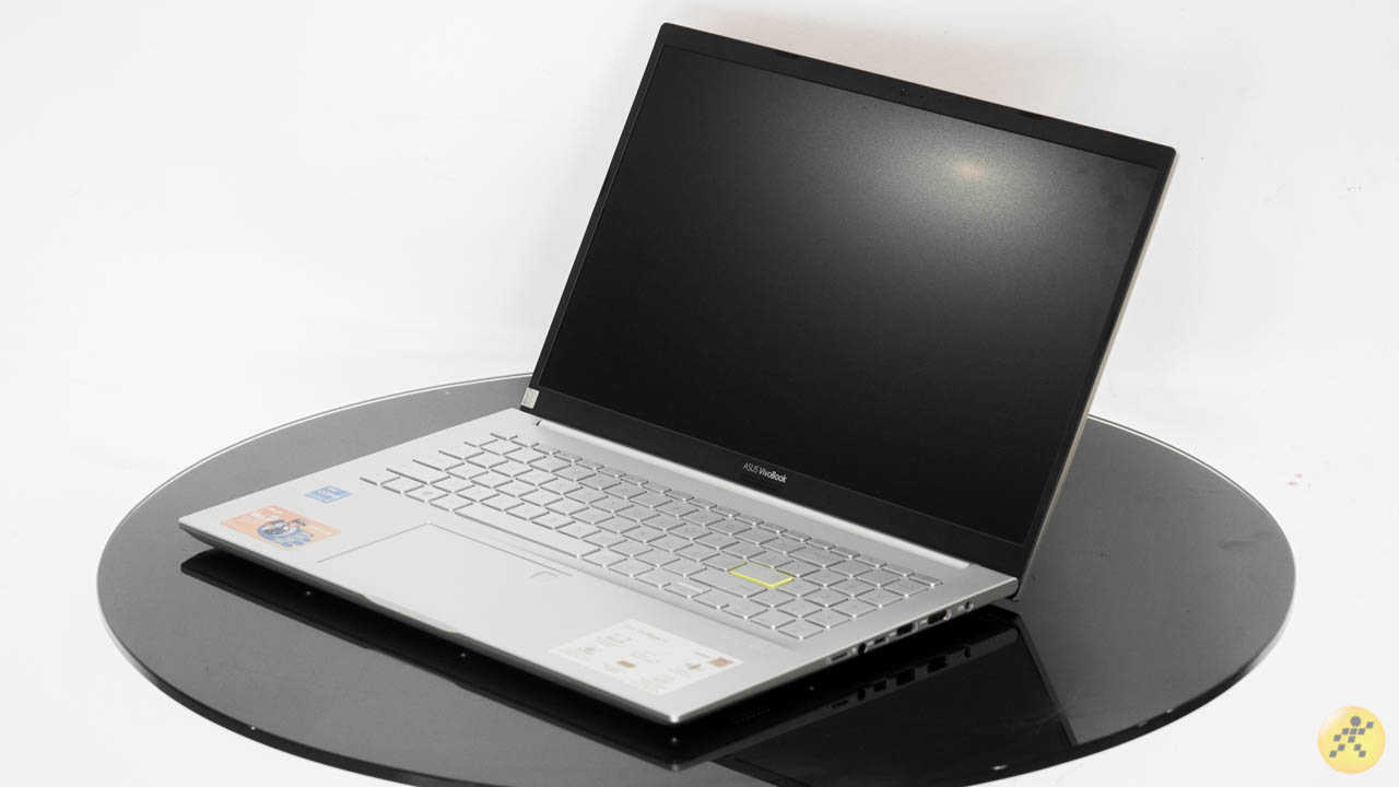 ASUS VivoBook 14 sở hữu thiết kế kết hợp kim loại và nhựa