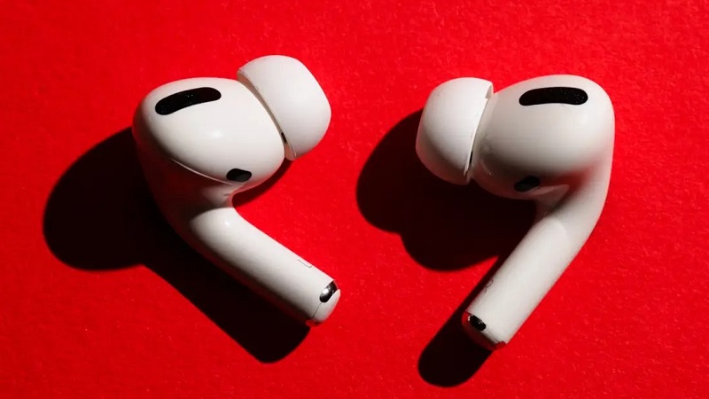 Xuất hiện hình ảnh thực tế một bộ phận của tai nghe không dây AirPods 3 cho thấy thiết kế lấy cảm hứng từ AirPods Pro
