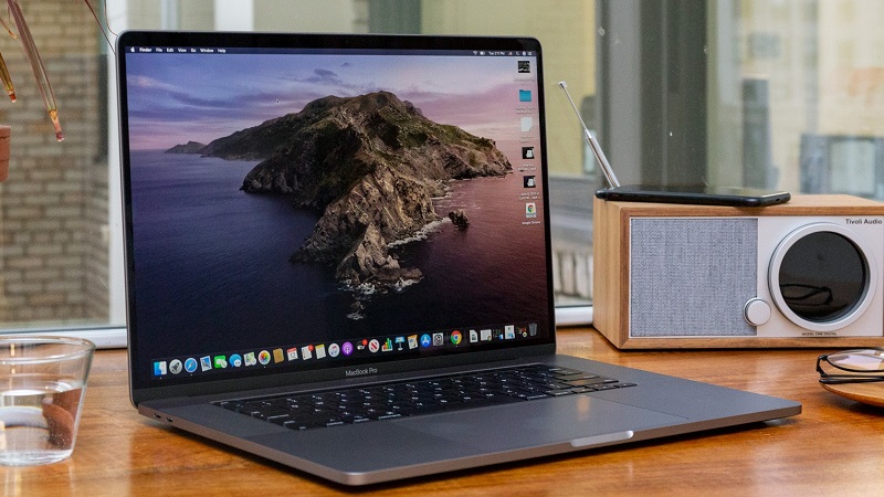 Nhà Táo đặt mục tiêu sản xuất 2.5 triệu chiếc laptop MacBook dùng chip Apple A series vào tháng 2/2021