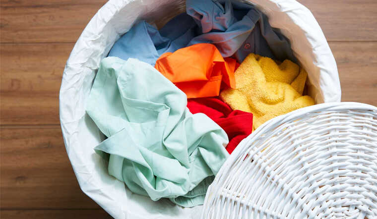 Đồ bị co rút sau khi giặt làm như thế nào để giãn trở lại như mới?