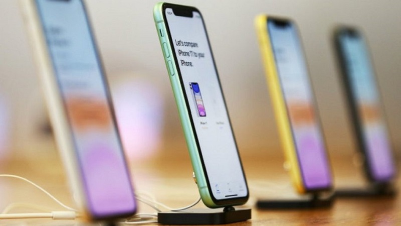 iPhone 11 tiếp tục trở thành smartphone bán chạy nhất Q3/2020 iPhone 11 tiếp tục trở thành smartphone bán chạy nhất Q3/2020