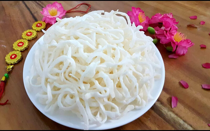 How to make beautiful multi-colored rose-shaped coconut jam