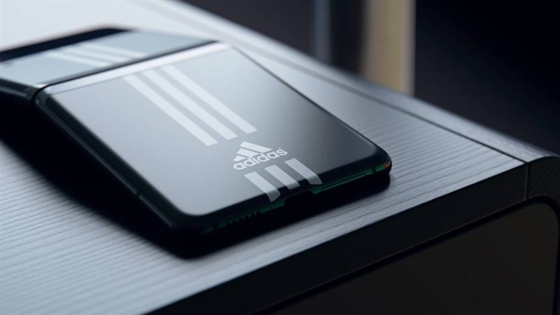 Concept Galaxy Z Flip 3 Adidas Sport Edition vô cùng đẹp mắt