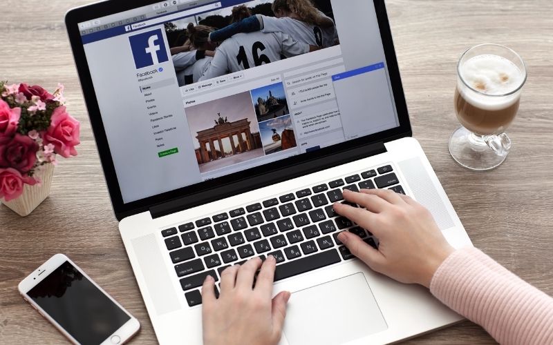 Sử dụng mạng xã hội Facebook