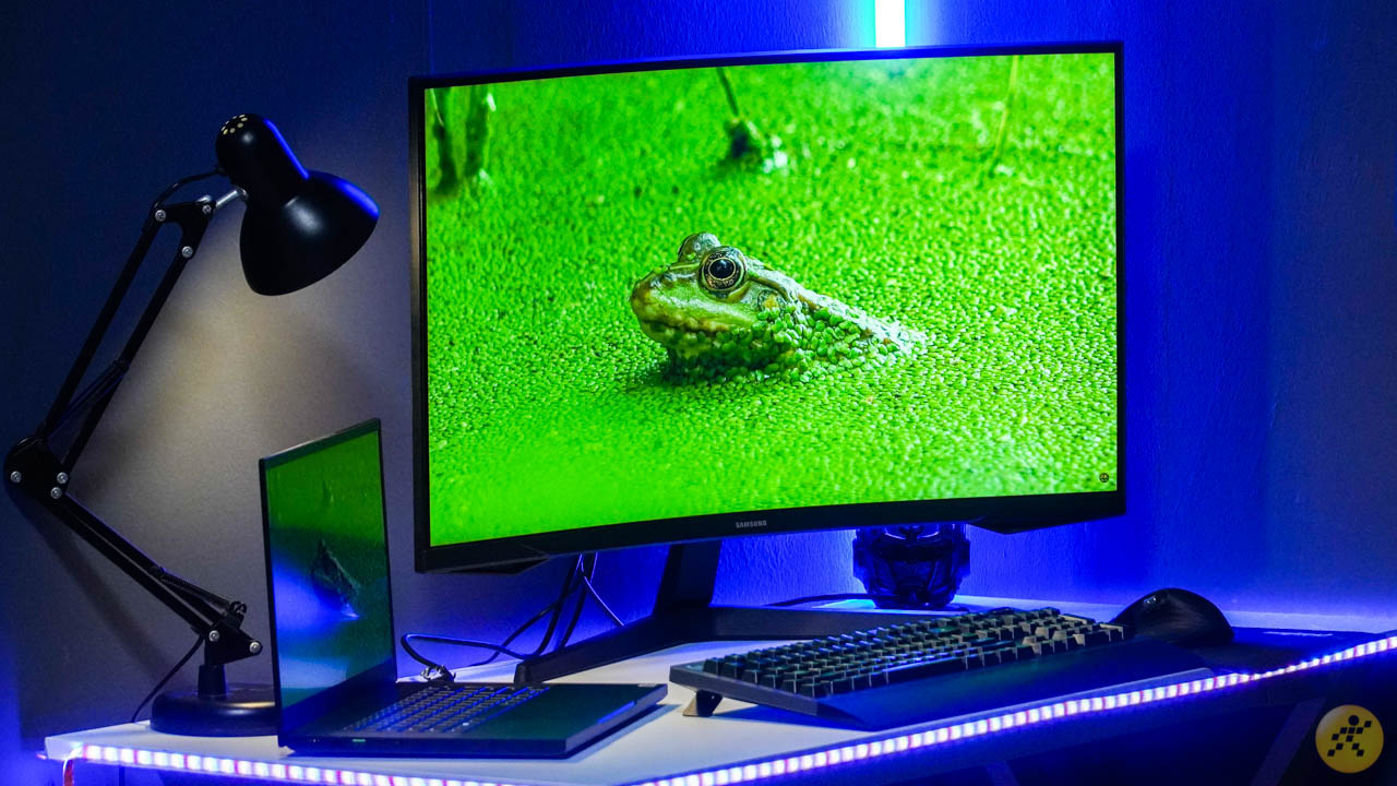 Màn hình LCD Samsung Gaming 32 inch có độ phân giải lên đến 2K