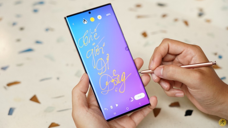 Galaxy Note 20 Ultra 5G đã trở thành smartphone 5G bán chạy nhất trên thế giới trong tháng 9/2020 Galaxy Note 20 Ultra 5G đã trở thành smartphone 5G bán chạy nhất trên thế giới trong tháng 9/2020