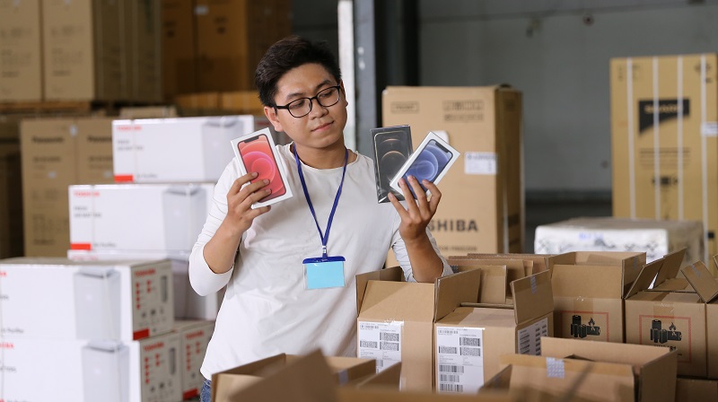 Nhìn lại cả 4 chiếc Apple iPhone 12 Series trước ngày đến tay người dùng Việt Nam