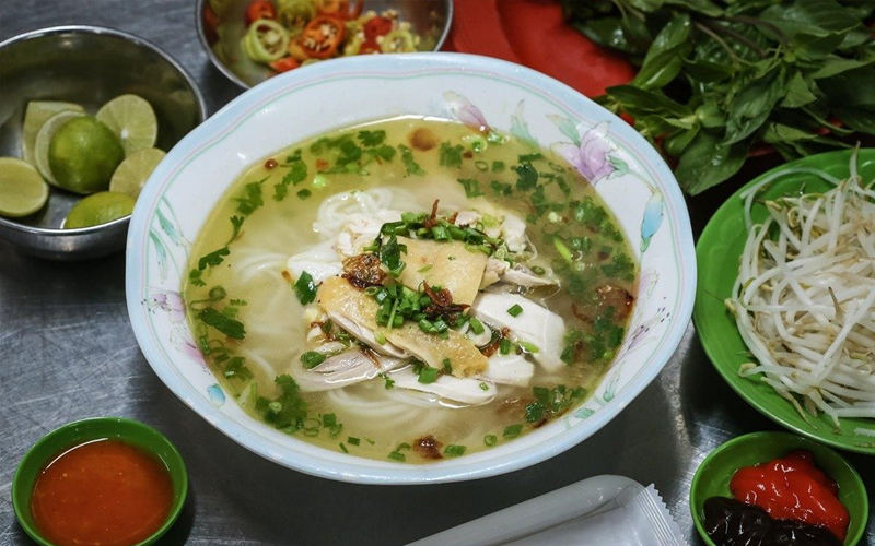 Phở miến gà Kỳ Đồng