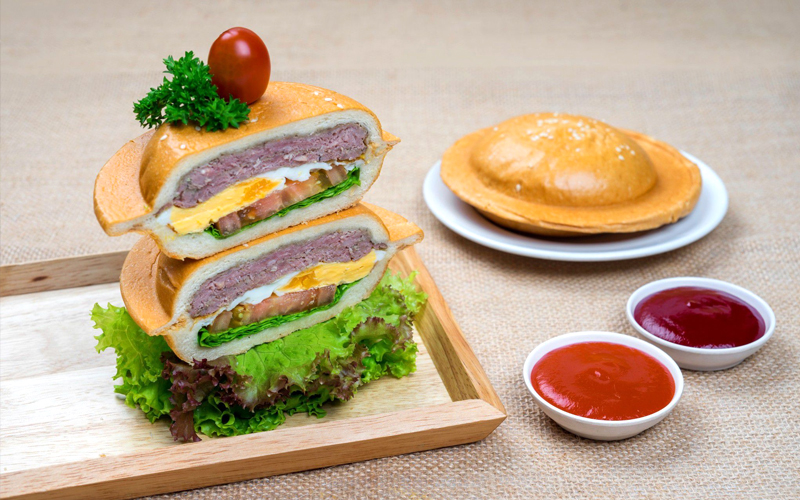 Bready Bánh Mì Tươi - Burger Đĩa Bay