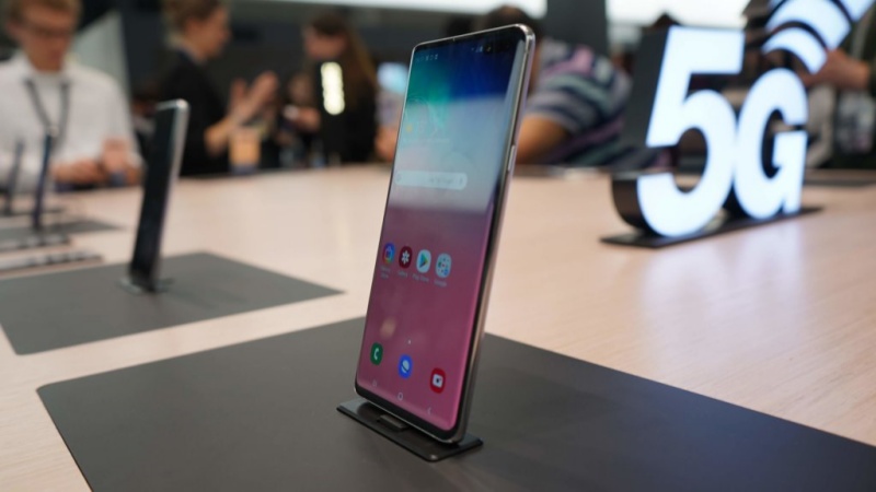 IDC: Nhu cầu về 5G sẽ thúc đẩy các lô hàng smartphone tăng trưởng trở lại trong quý 4/2020 và vượt xa hơn thế IDC: Nhu cầu về 5G sẽ thúc đẩy các lô hàng smartphone tăng trưởng trở lại trong quý 4/2020 và vượt xa hơn thế
