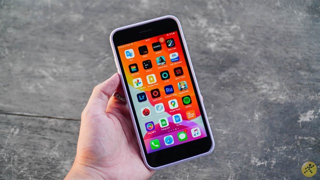 Đánh giá iPhone 7 Plus sau hơn 5 năm ra mắt: Vẫn được yêu thương?