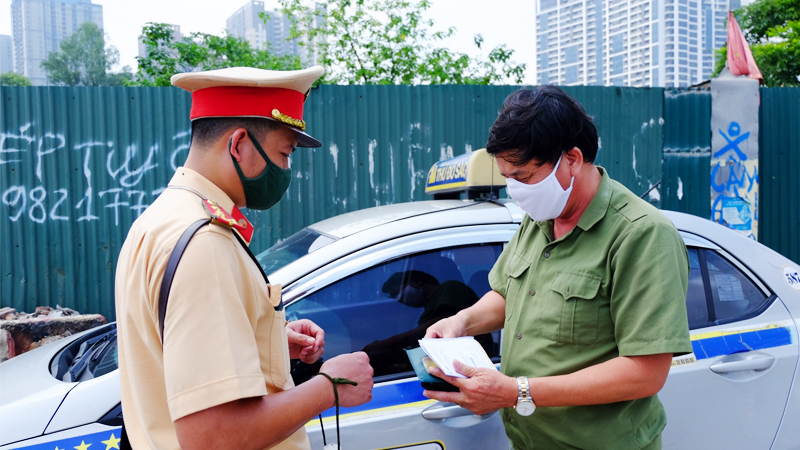 Cách tra cứu nhanh xem bạn có bị phạt nguội hay không bằng điện thoại