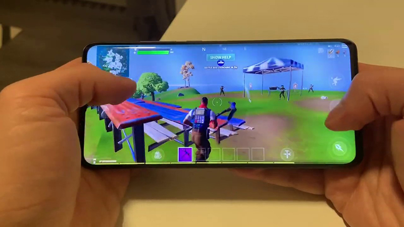 Mi 10T Lite vẫn có thể chơi tựa game Fortnite mượt mà