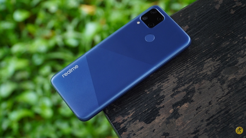 Một smartphone giá rẻ của Realme với pin 5.000 mAh, cụm 3 camera hình vuông mặt sau vừa đạt chứng nhận tại FCC Một smartphone giá rẻ của Realme với pin 5.000 mAh, cụm 3 camera hình vuông mặt sau vừa đạt chứng nhận tại FCC
